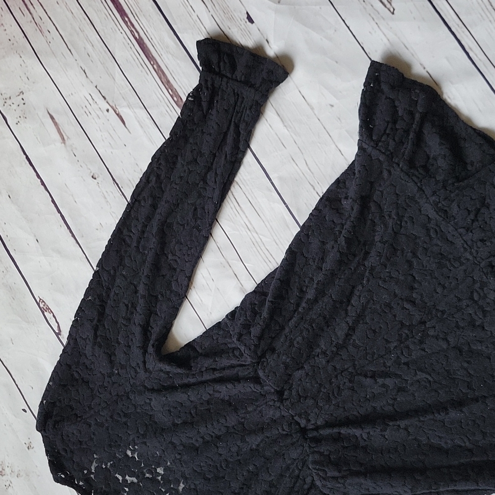 Lace Black Dress - Picture 7 of 7